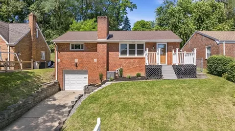 1653 Durbin St, Pittsburgh, PA 15205