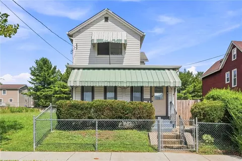 131 S 7th St, Duquesne, PA 15110