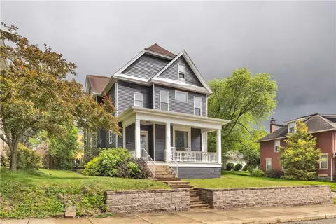 Exterior - 621 Cedar St, Irwin, PA 15642 photo 2 of 8