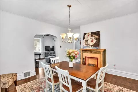 Dining - 621 Cedar St, Irwin, PA 15642 photo 2 of 3