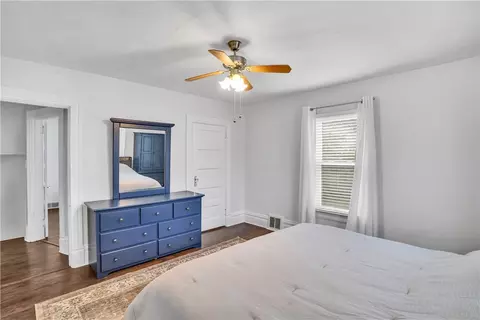 Bedroom - 621 Cedar St, Irwin, PA 15642 photo 2 of 5