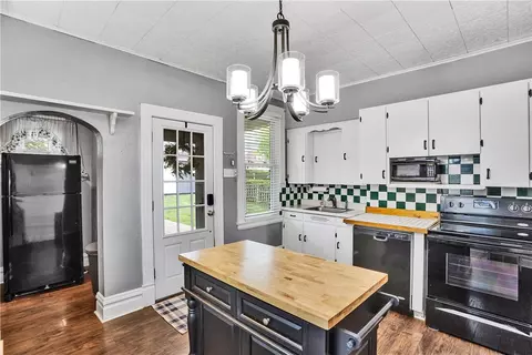 Kitchen - 621 Cedar St, Irwin, PA 15642 photo 1 of 2