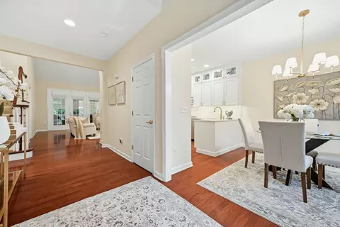 Entry Way - 577 E Vanderbilt Dr, Mars, PA 16046 photo 1 of 6