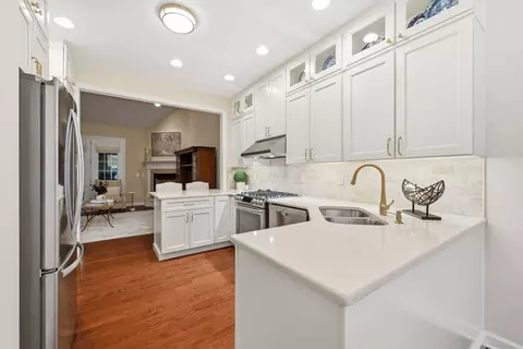 Kitchen - 577 E Vanderbilt Dr, Mars, PA 16046 photo 1 of 4