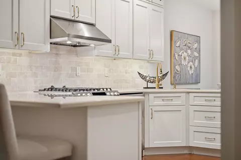 Kitchen - 577 E Vanderbilt Dr, Mars, PA 16046 photo 4 of 4