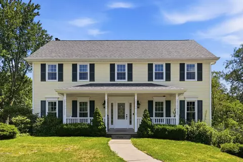 104 Brookshire, Mars, PA 16046