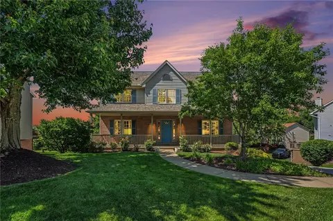 120 Bayberry Ln, Cranberry Township, PA 16066