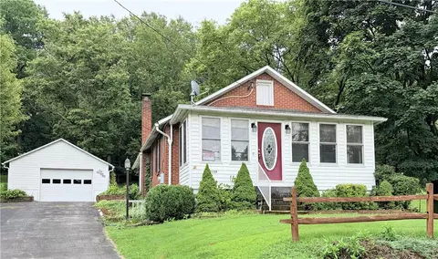 2154 Strangford Rd, Blairsville, PA 15717