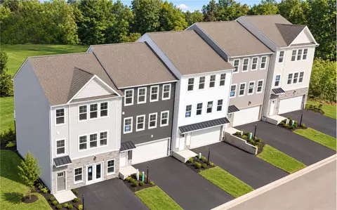 409 Lindon Way, Delmont, PA 15626