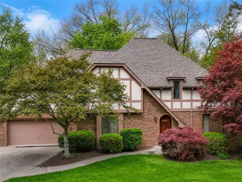 114 Northbrook Dr, Gibsonia, PA 15044