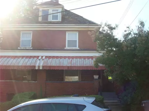 1123 Lowery, Duquesne, PA 15110