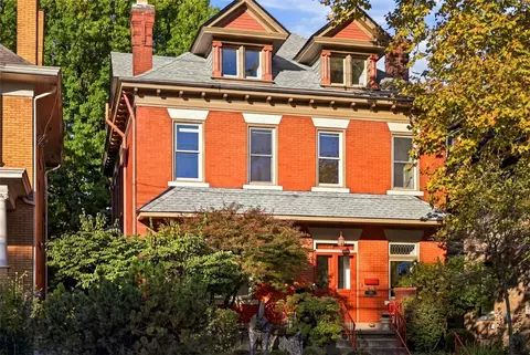 1524 Murray Ave, Pittsburgh, PA 15217