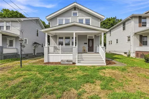297 Grandview Way, Charleroi, PA 15022