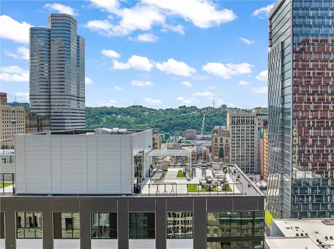 350 Oliver Ave #901, Pittsburgh, PA 15222
