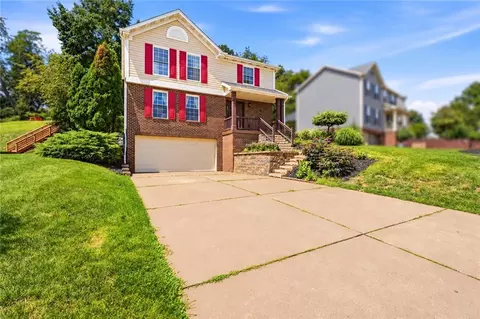 760 Venango Ave, Pittsburgh, PA 15209