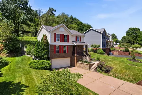 760 Venango, Pittsburgh, PA 15209