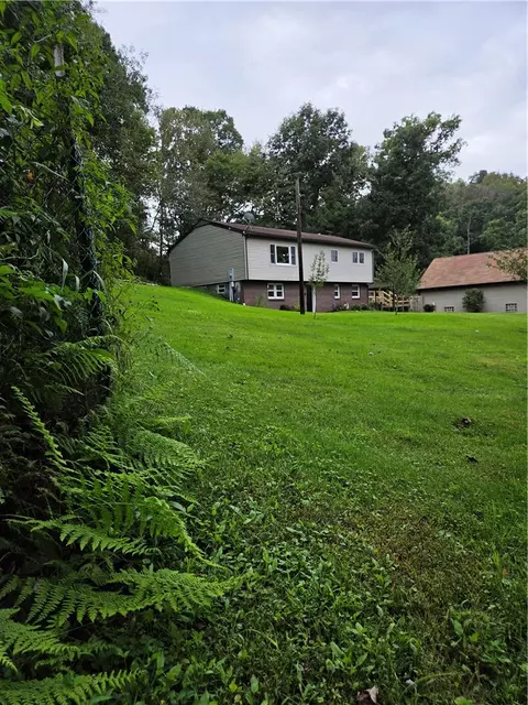382 Fry Holw, Hunker, PA 15639