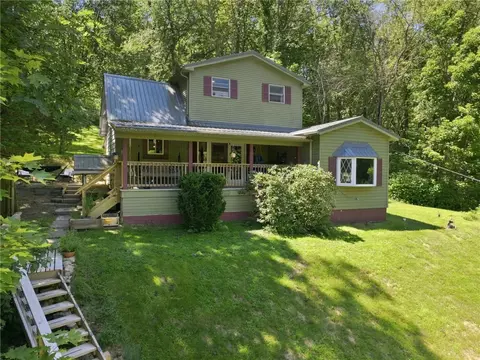 Other - 904 Old State Rd, Apollo, PA 15613 photo 2 of 4