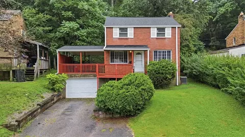 233 Macfarlane Dr, Pittsburgh, PA 15235