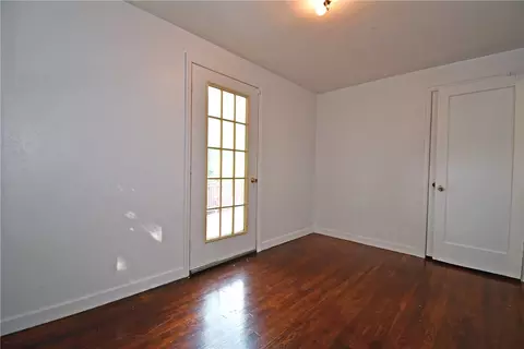 Bedroom - 95 Long Dr, Pittsburgh, PA 15241 photo 5 of 7