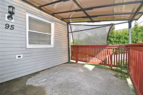 Exterior - 95 Long Dr, Pittsburgh, PA 15241 photo 2 of 11