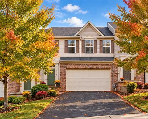 205 Broadstone Dr, Mars, PA 16046