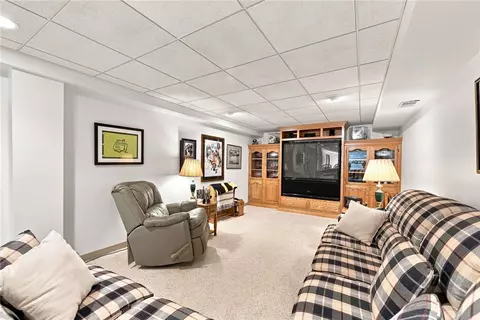 Other - 9551 Downing Pl, Irwin, PA 15642 photo 2 of 11