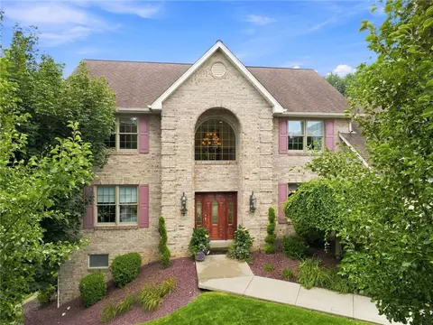 Exterior - 9551 Downing Pl, Irwin, PA 15642 photo 2 of 8