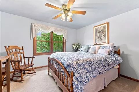 Bedroom - 9551 Downing Pl, Irwin, PA 15642 photo 1 of 6