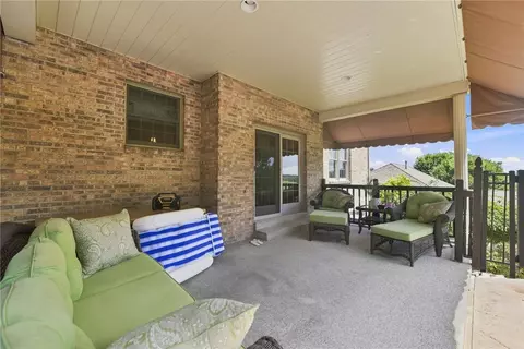 Exterior - 9551 Downing Pl, Irwin, PA 15642 photo 5 of 8