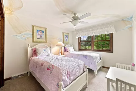 Bedroom - 9551 Downing Pl, Irwin, PA 15642 photo 3 of 6