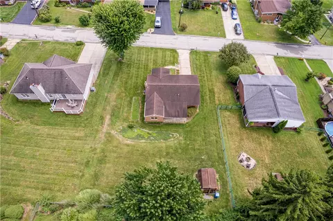 View/Area - 10547 Melrose Dr, North Huntingdon, PA 15642 photo 6 of 9