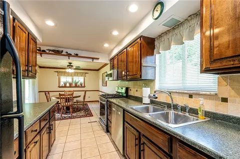 Kitchen - 10547 Melrose Dr, North Huntingdon, PA 15642 photo 1 of 6