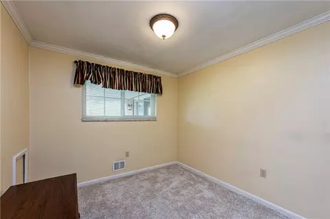 Bedroom - 10547 Melrose Dr, North Huntingdon, PA 15642 photo 7 of 10