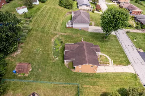 View/Area - 10547 Melrose Dr, North Huntingdon, PA 15642 photo 4 of 9