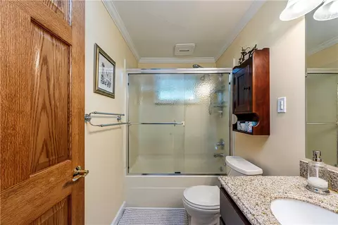 Bath - 10547 Melrose Dr, North Huntingdon, PA 15642 photo 1 of 2