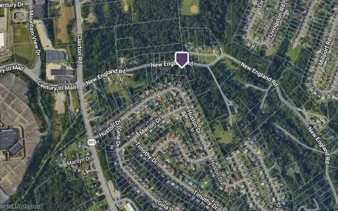 2 New England Rd, West Mifflin, PA 15122