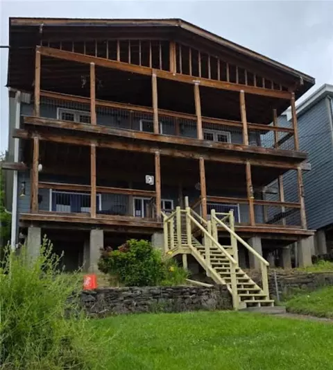 524 W Jefferson St, Pittsburgh, PA 15212