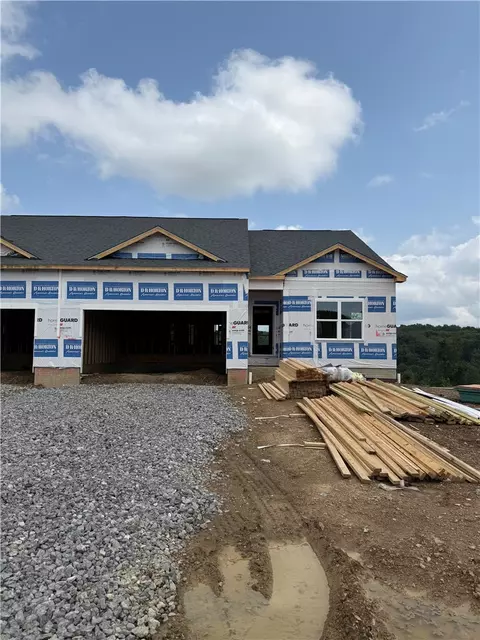 151 Smith Ln, Beaver Falls, PA 15010
