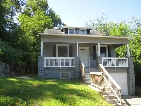 454 2nd Ave, New Eagle, PA 15067