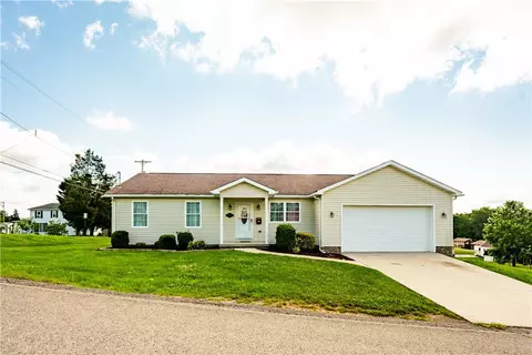 312 16th Ave, Beaver Falls, PA 15010