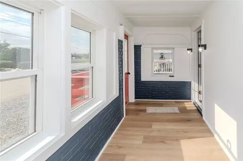 Entry Way - 127 Braddock Rd, Mount Pleasant, PA 15666 photo 6 of 6