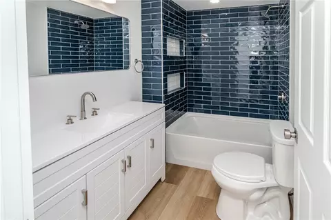 Bath - 127 Braddock Rd, Mount Pleasant, PA 15666 photo 4 of 7