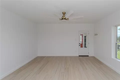 Living - 127 Braddock Rd, Mount Pleasant, PA 15666 photo 1 of 2