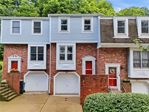 141 Spruce Ct, Pittsburgh, PA 15229