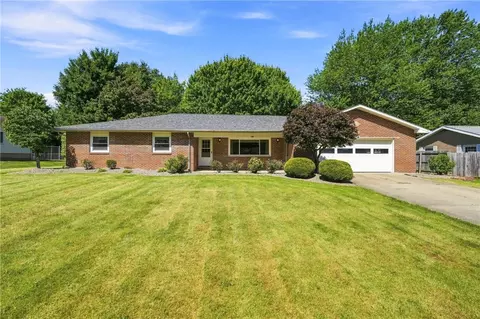 186 Donald Rd, Hermitage, PA 16148