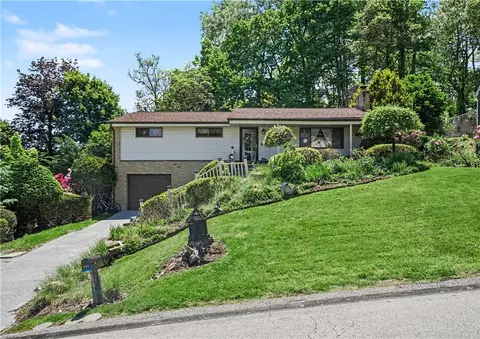 405 Peters Dr, Glenshaw, PA 15116