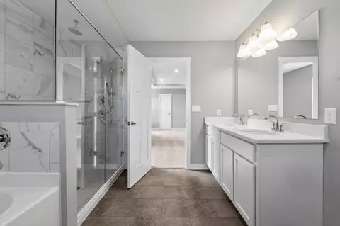 Bath - 1625 Windsor Rd, Irwin, PA 15642 photo 1 of 1