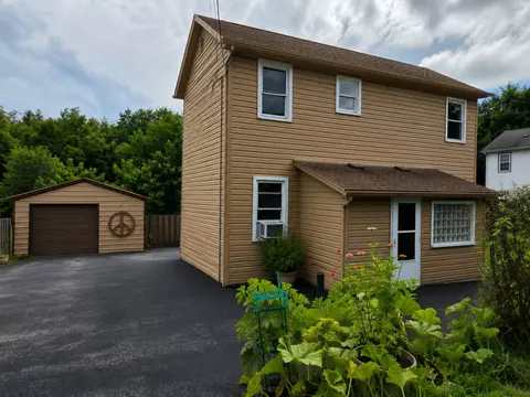 123 Snydertown, Tarrs, PA 15688