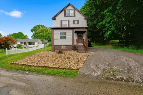 127 Orchard Ln, Kittanning, PA 16201